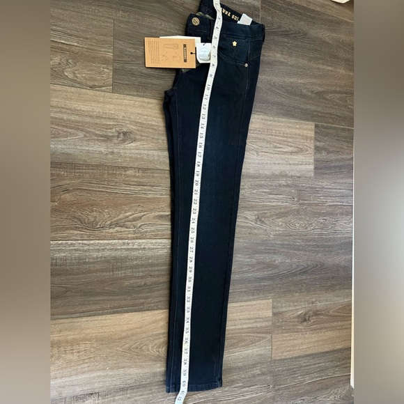 Anna Sui Swarovzki Jeans - Picture 11 of 11